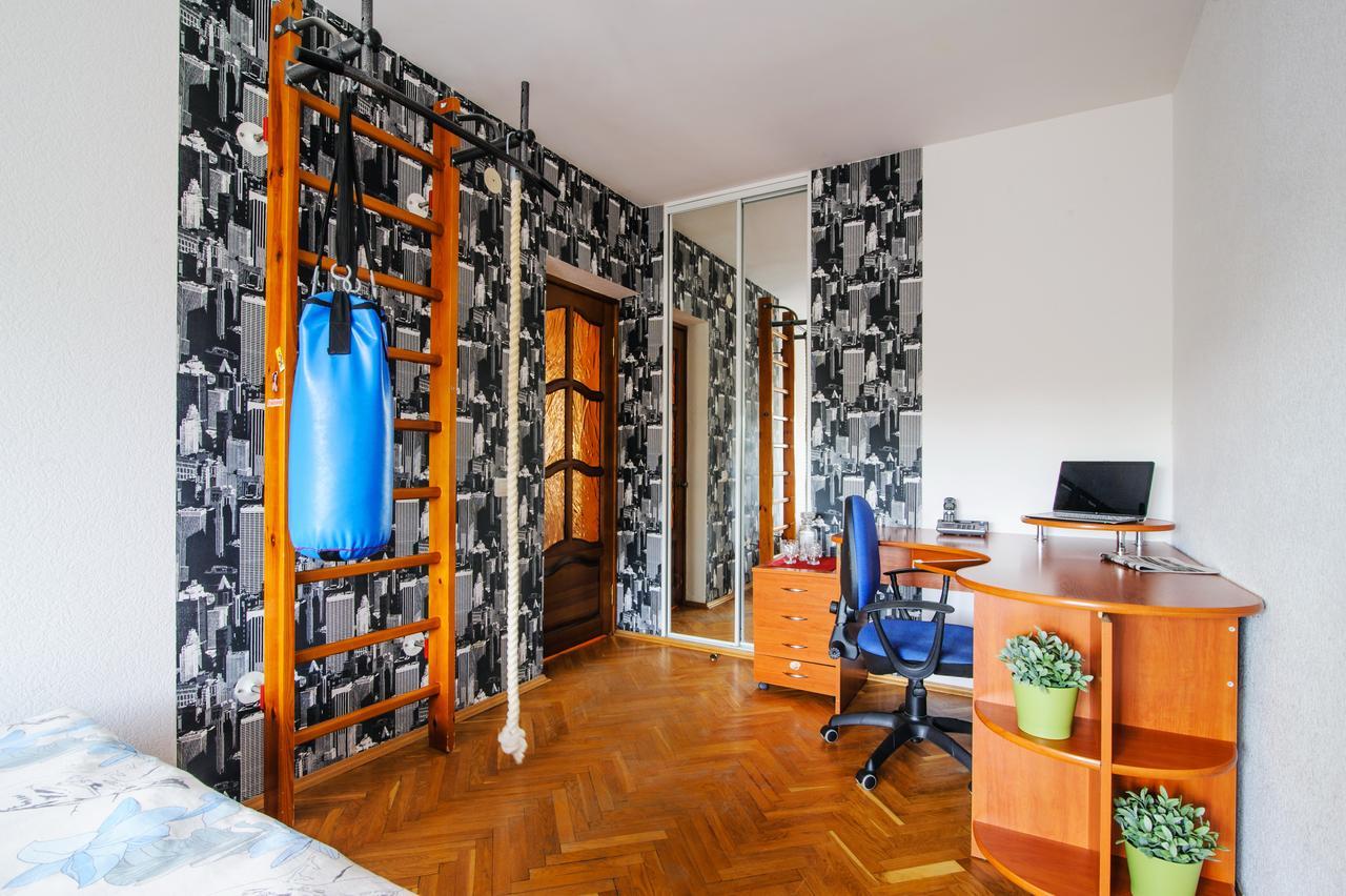 مينسك Rooms For Rent In The Mayakovskogo المظهر الخارجي الصورة